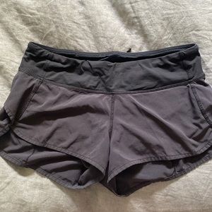 Lululemon running short size 6